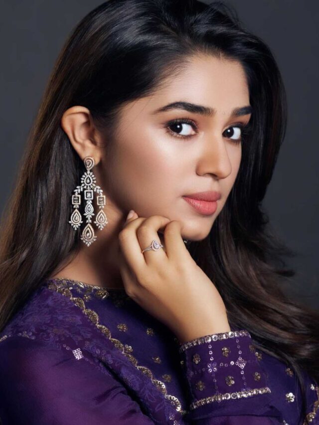 cropped-KritiShetty_0.jpg